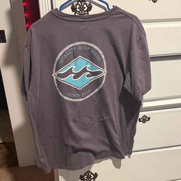 Men's Purple Graphic T-Shirt - Picture 3 of 3